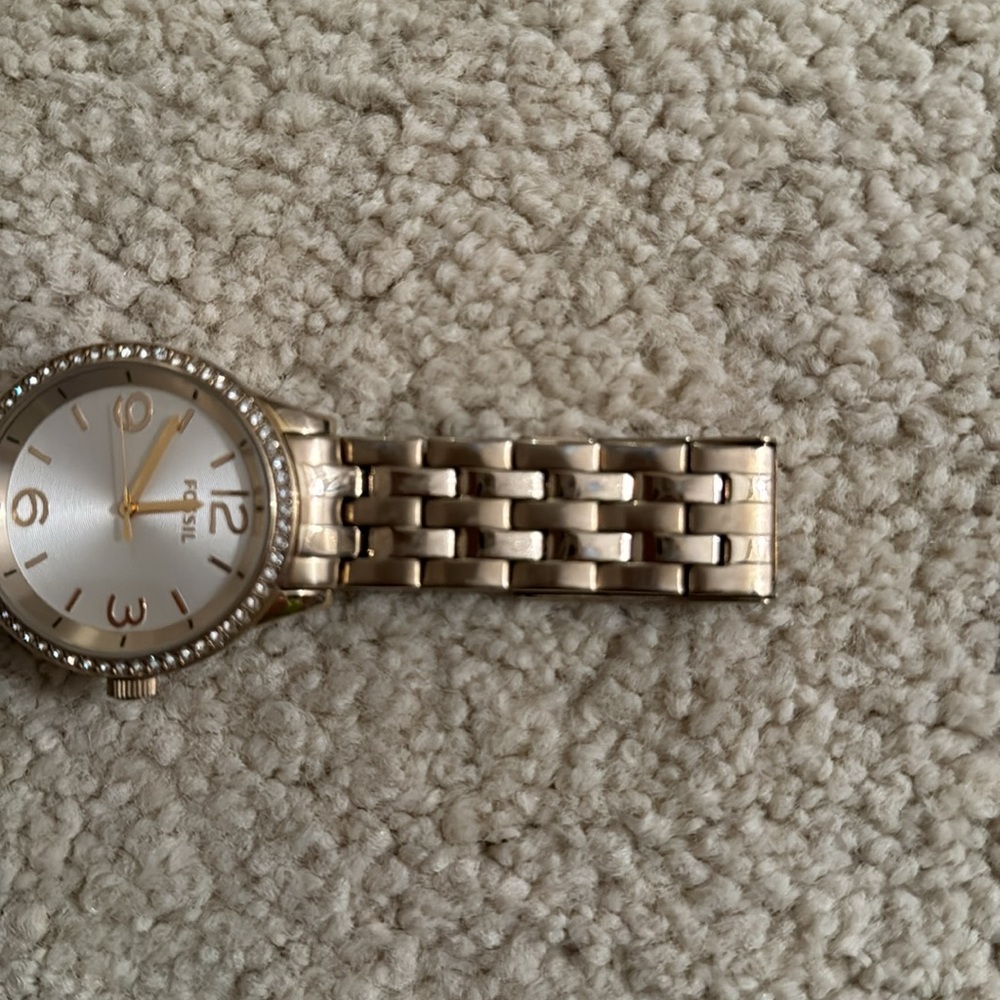 Fossil Watch - Picture 2 of 2